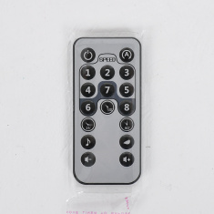 PITUSO Стул для кормления 3 в1 электрокачели/стул/бустер Triola